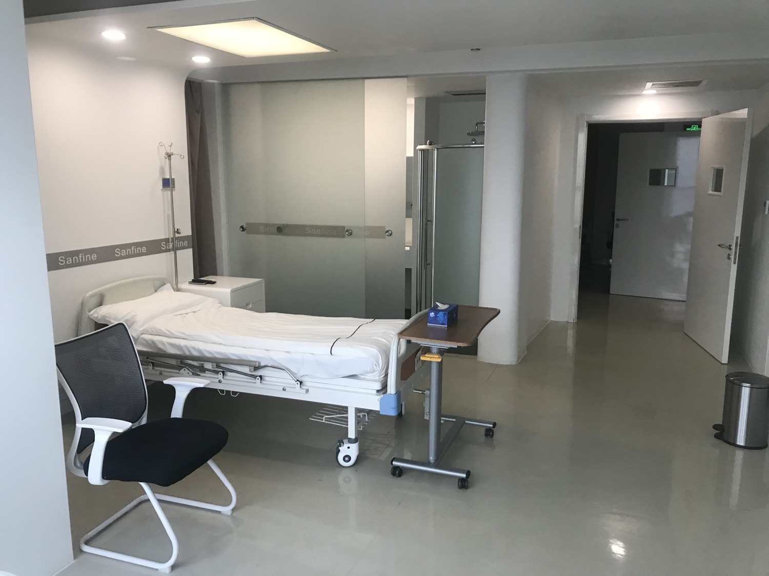 Sector salud: ropa hospitalaria limpia y disponible